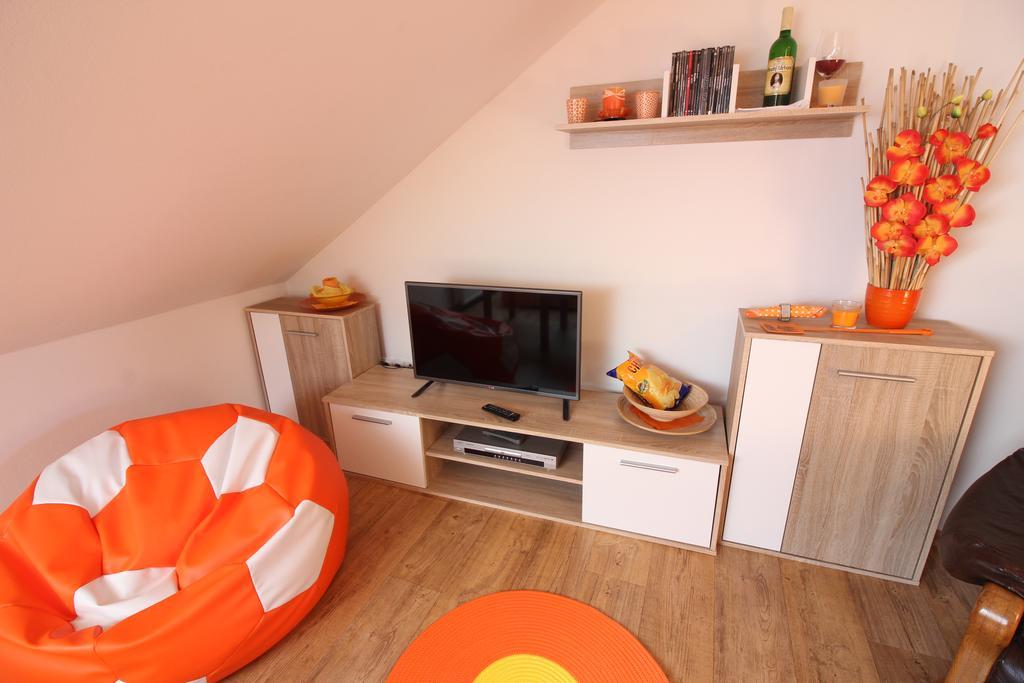 Orange Loft Apartment Kájov 외부 사진